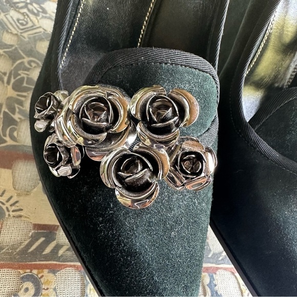 Sergio Rossi Suede Heels in green size 9 - Picture 4 of 10